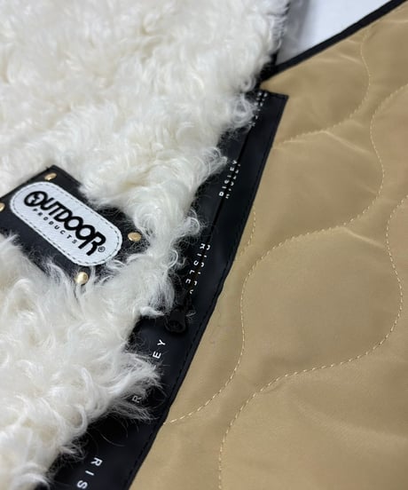 【R2503-FQB40】Triangle fur quilt bag（1740980）