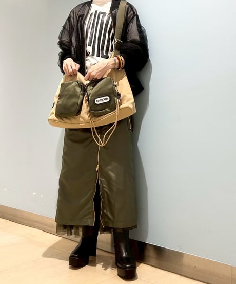 【R2503-TPB42】Triangle pochette (1740982)