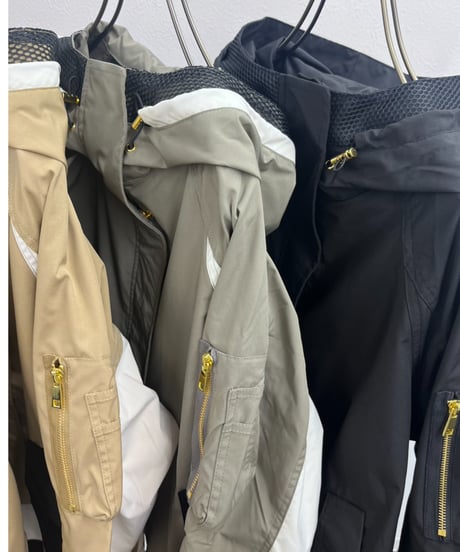 【R2601-MPK754】　Hooded outdoor jacket  (1740871)