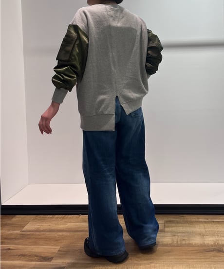 【R2503-MSW908】 Sleeve-switched sweatshirt with pocket（1741015）