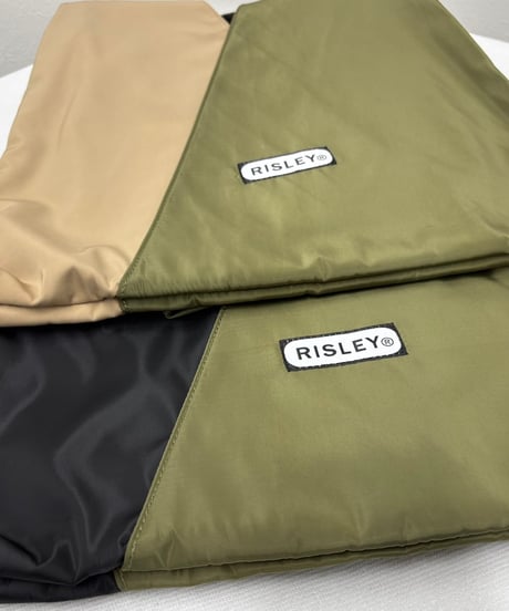 【R2501-TFB43】Bicolot triangle bag with frills (1740976)