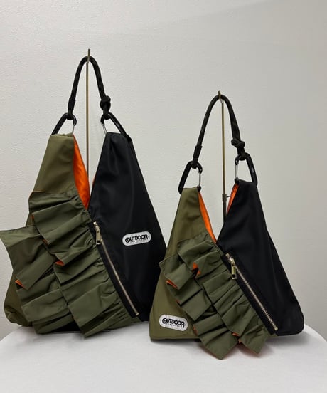 【R2501-TFB43】Bicolot triangle bag with frills (1740976)