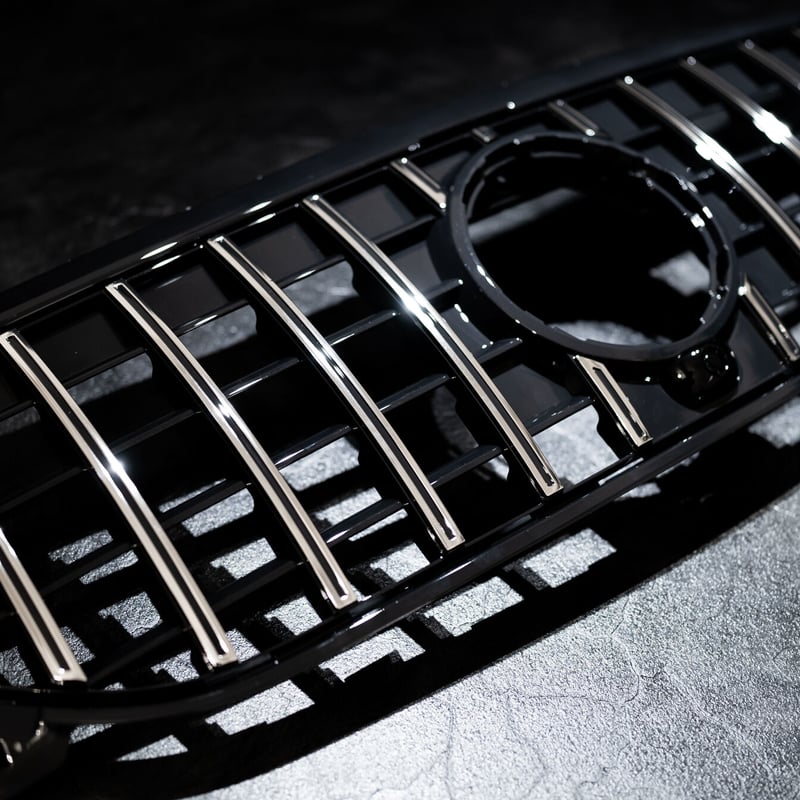 X247 GLBクラス用パナメリカーナグリル（シルバー・ブラックアウト  