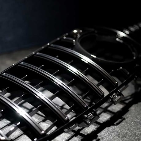 X253前期 GLCクラス用パナメリカーナグリル（シルバー・ブラックアウト）