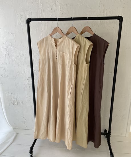 French sleeve linen one-piece