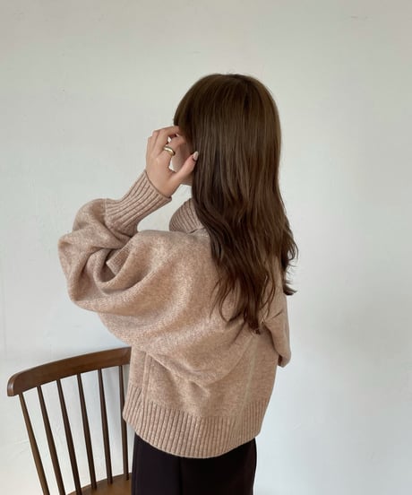Back twist layered knit