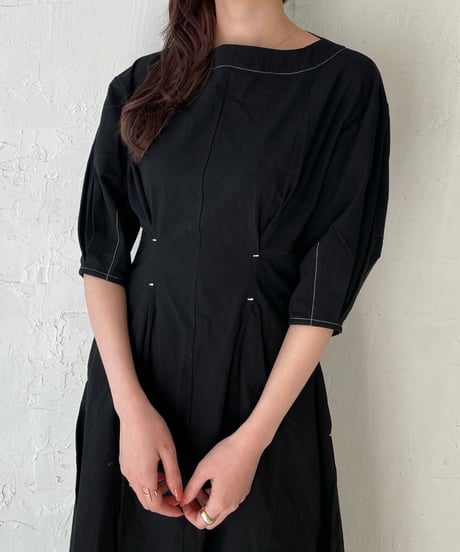 Puff sleeve stitch one-piece