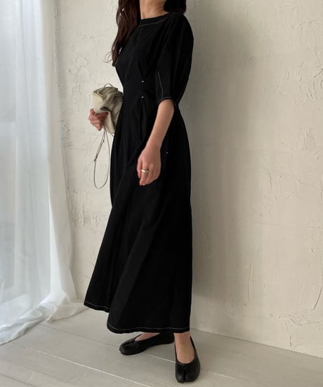 Puff sleeve stitch one-piece