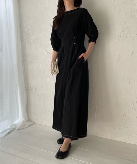 Puff sleeve stitch one-piece
