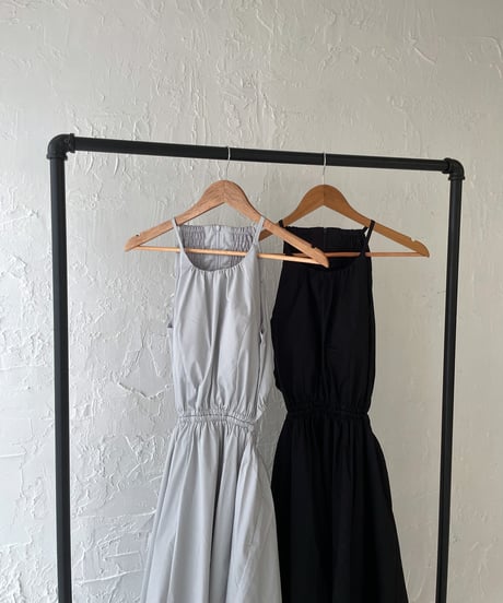 Cut amesuri one-piece