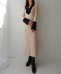 Bi-color knit one-piece