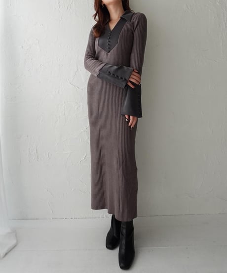 Bi-color knit one-piece