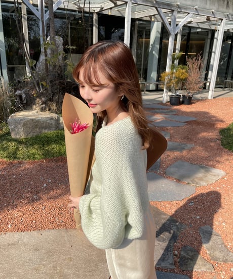 Loose spring knit