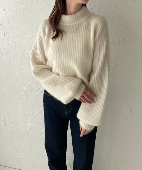 Mohair balloon knit