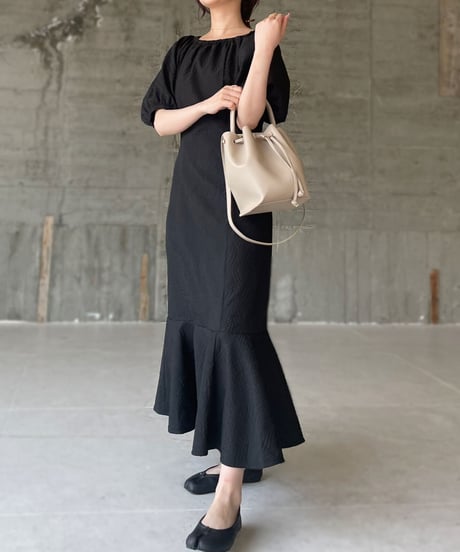 Bicolor bucket bag