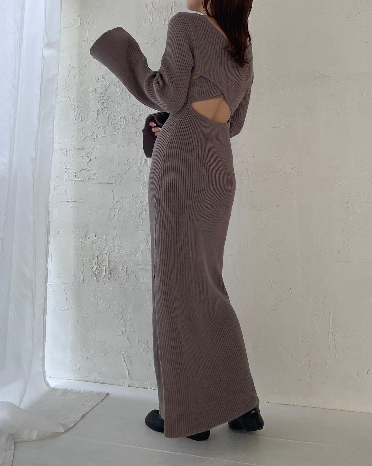 予約】Back cross knit one-piece | Ermé