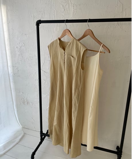 French sleeve linen one-piece