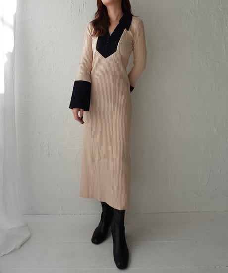 Bi-color knit one-piece