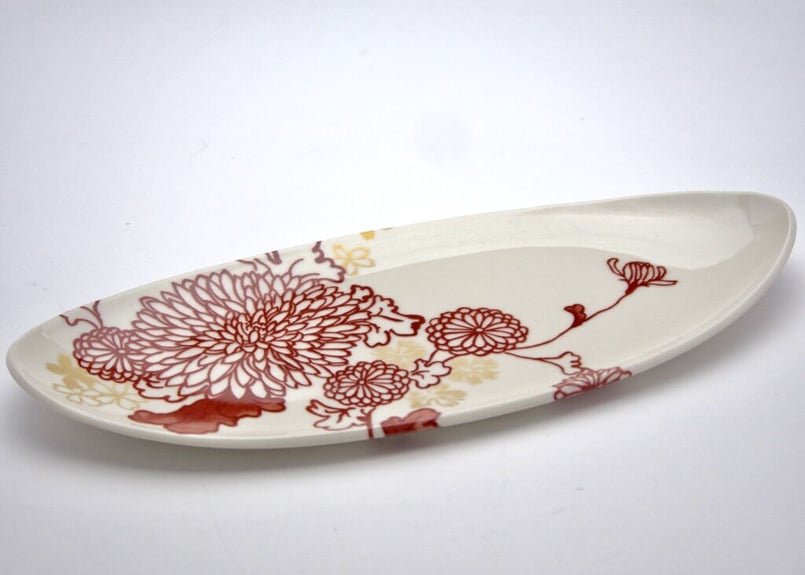 スイーツ、オードブル、焼き魚？ 楕円皿 赤菊D−2 | ハレの日の器 美