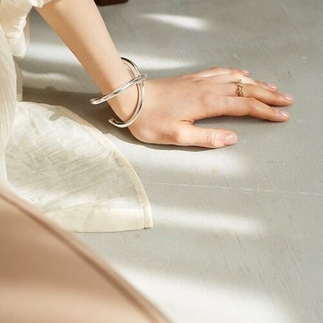bangle001