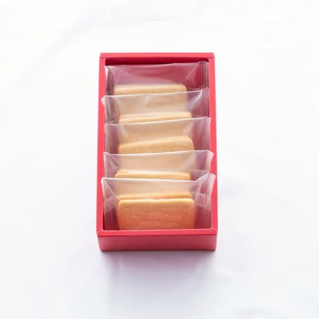 【伊豆紅ほっぺ使用】STRAWBERRY SAND(ストロベリーサンド）