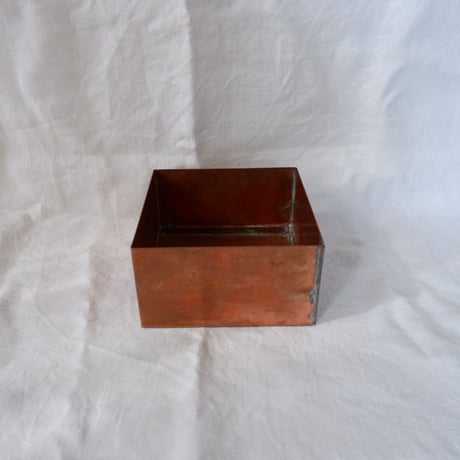 銅の小箱
