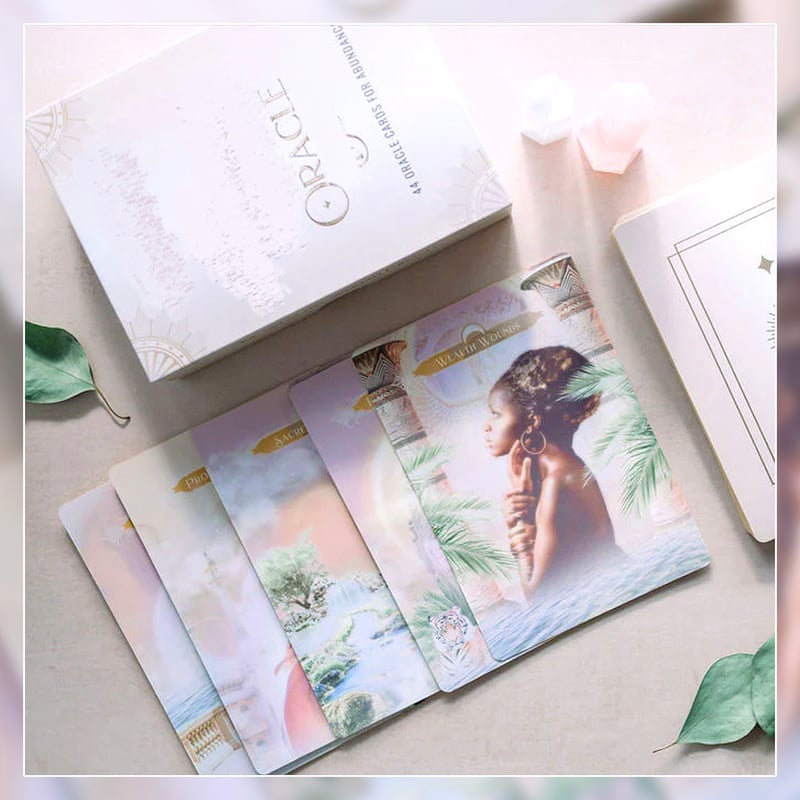 The Wealthy Woman Oracle Deck【オラクルカード】 | musemuse