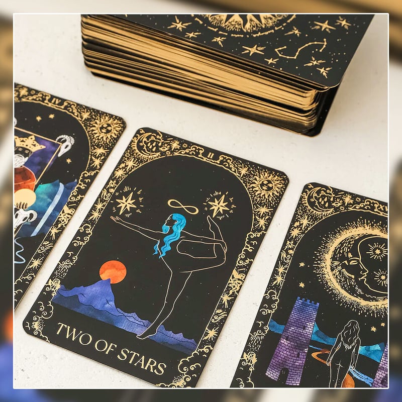 予約商品】Dreamy Moons Tarot Deck【タロットカード】 | musemuse