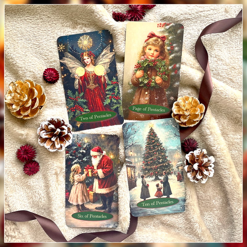 ✨クリスマスを先取り✨ファンタジーとモダンがマッチしたクリスマスのタロットカード ✨クリスマスを先取り✨ファンタジーとモダンがマッチしたクリスマスの
