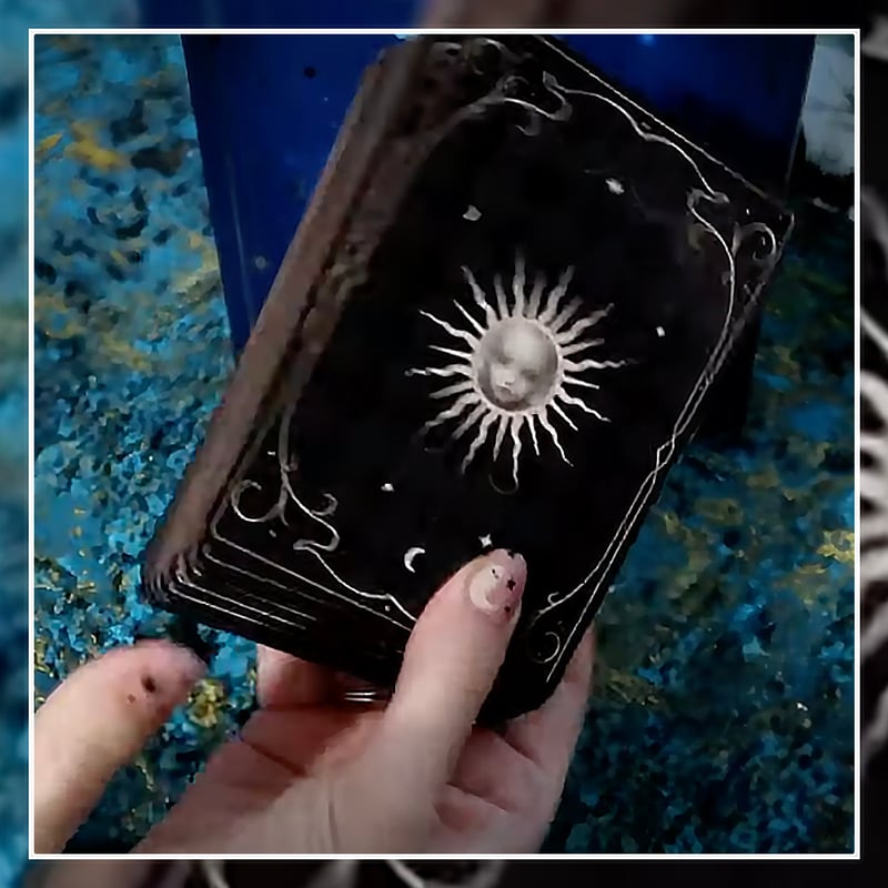 Wonderland - Jeu de tarot【タロットカード】 | musemuse