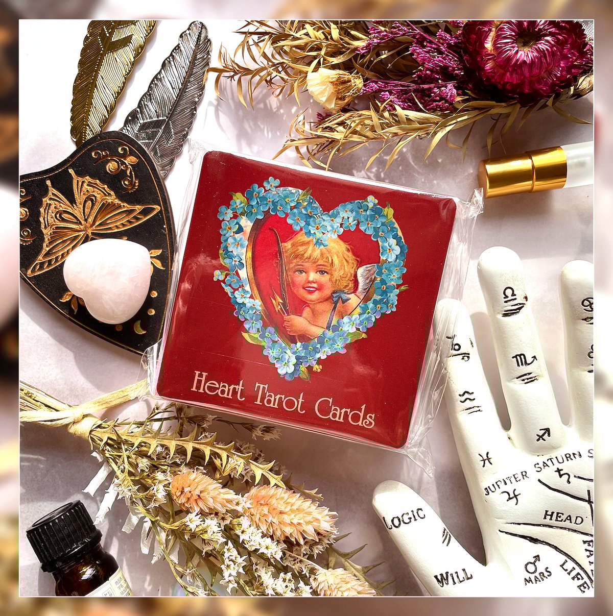 正規品希少デッキ✨珍しいスクエア型✨ハートタロットカード Heart tarot Hearts Tarot deck【タロットカード】 | musemuse