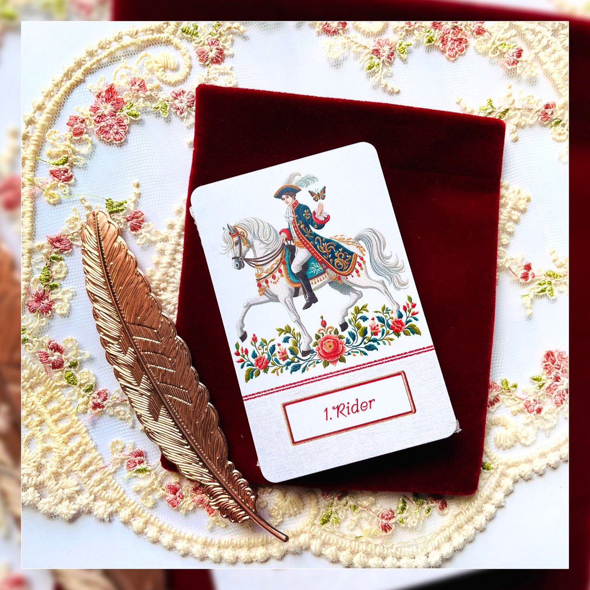 【安心発送】 Embroidered Lenormand【ルノルマンカード】 | musemuse 趣味・スポーツ・実用