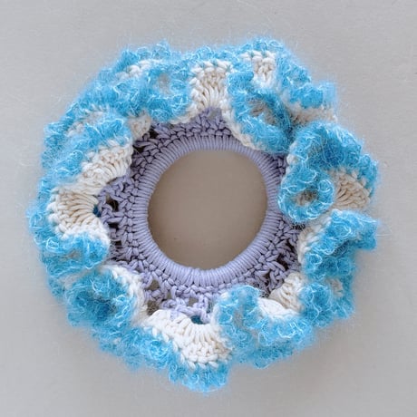 frilled scrunchie (007)