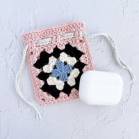 何が入るわけでもないミニポーチ Bonbon🍬PINK