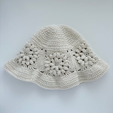 puff flower hat (WT)
