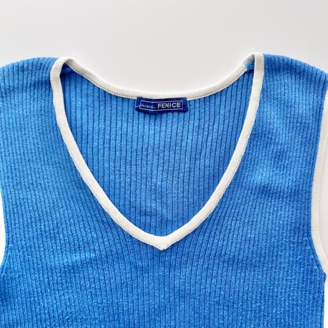 blue × white piping knitted tank top