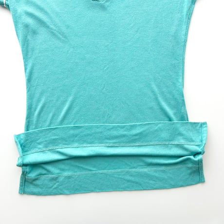 GUCCI blue logo v neck tops