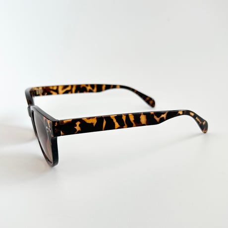 tortoiseshell flame sunglasses