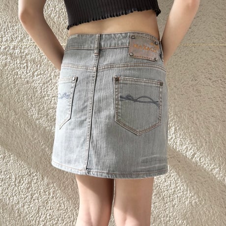 gray denim back designed mini skirt