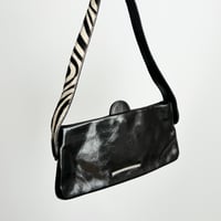 made in Italy / black enamel leather shoulder bag