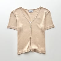 made in Italy / shell button tops