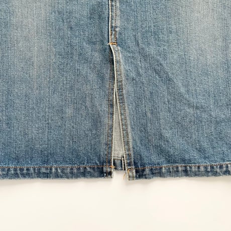 blue denim front slit skirt