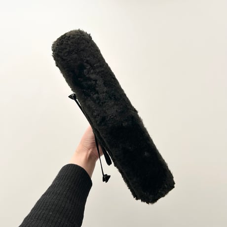 black fur designed shoulder bag