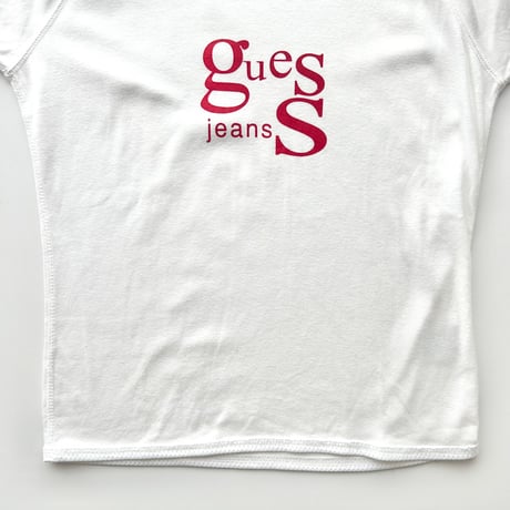 GUESS white×red logo printed tops