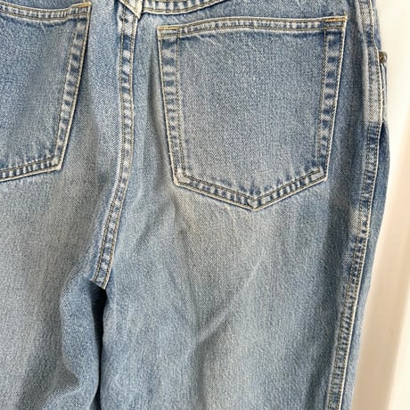 blue denim pants