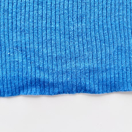 blue × white piping knitted tank top