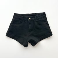 black stitch short pants