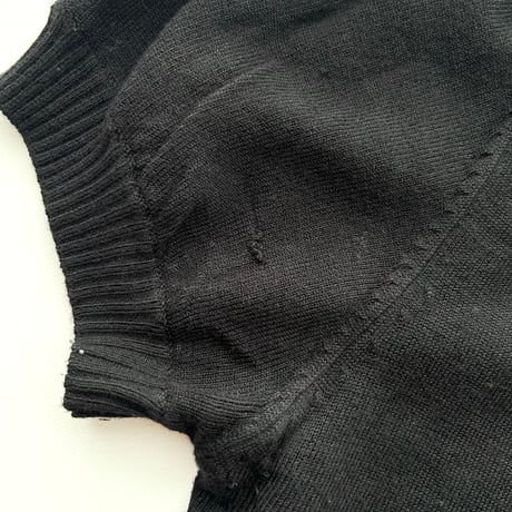 black puff sleeve knit tops
