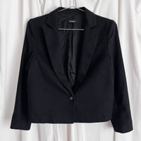black mix material short jacket