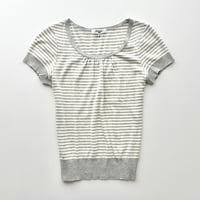 gray striped puff sleeve T-shirts